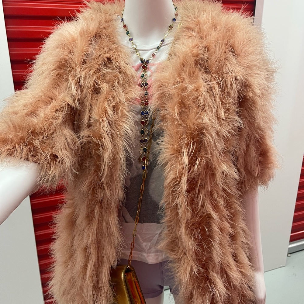 Faux Feather Short Sleeve Pink Jacket